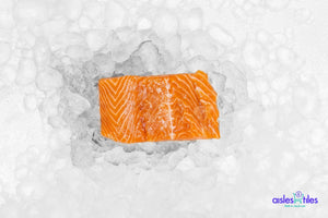 
            
                Load image into Gallery viewer, Fresh WHOLE Norwegian Salmon Fish - 1KG l  新鲜三文鱼
            
        